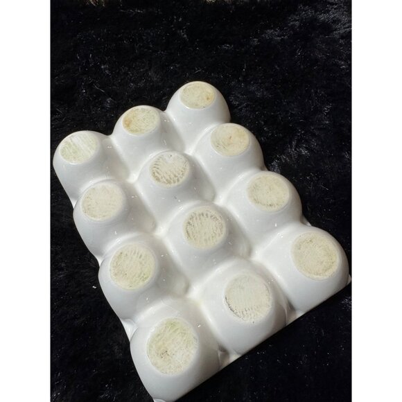 Ceramic 12-Slot Egg Holder Tray White Glossy Finish - Picture 2 of 6